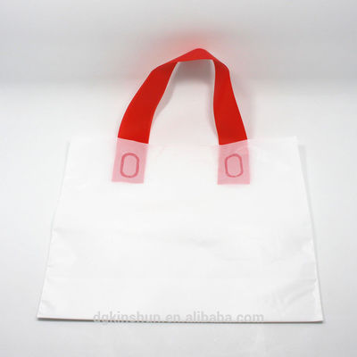 Λογότυπο συνήθειας που τυπώνει τη φτηνή Hdpe δώρων τεμαχισμένη πλαστικό τσάντα αγορών